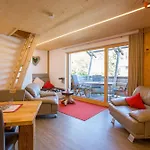 Dorfchalet - Mit Koenigscard Lejlighed *